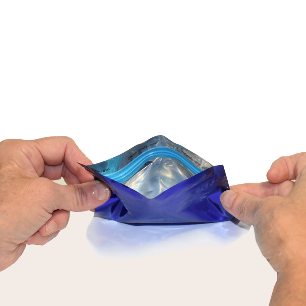 ZipMaster Grow -  Zippy Sealz Smell Proof Sample & Testing Bags Zippy Sealz Sample & Testing Bags-Small Blue Bags