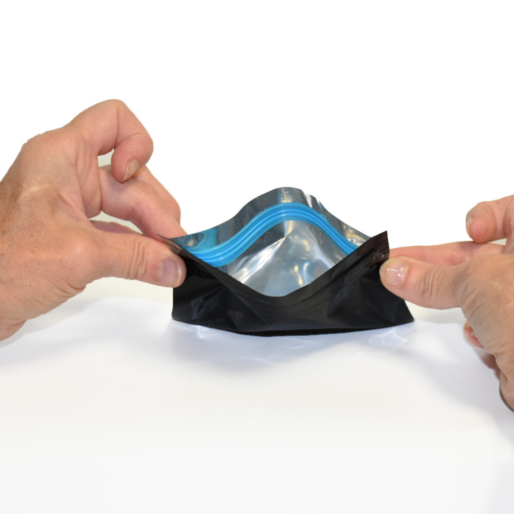 ZipMaster Grow -  Zippy Sealz Smell Proof Sample & Testing Bags Zippy Sealz Sample & Testing Bags-Small Black Bags
